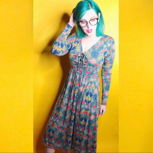 Xhilaration Dresses & Skirts - Autumn Floral Print Dress Xhilaration Dresses & Skirts - Autumn Floral Print Dress